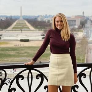 Meet your Posher, Lindsey